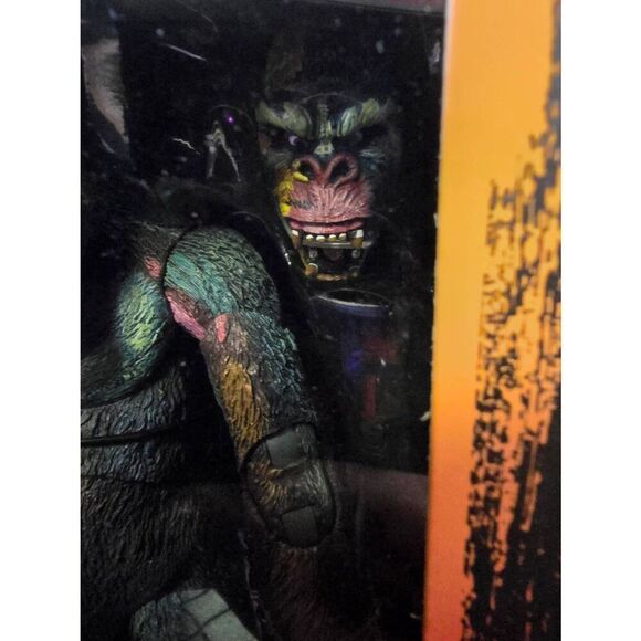 NECA Ultimate King Kong action figure #B15 - Picture 4 of 11